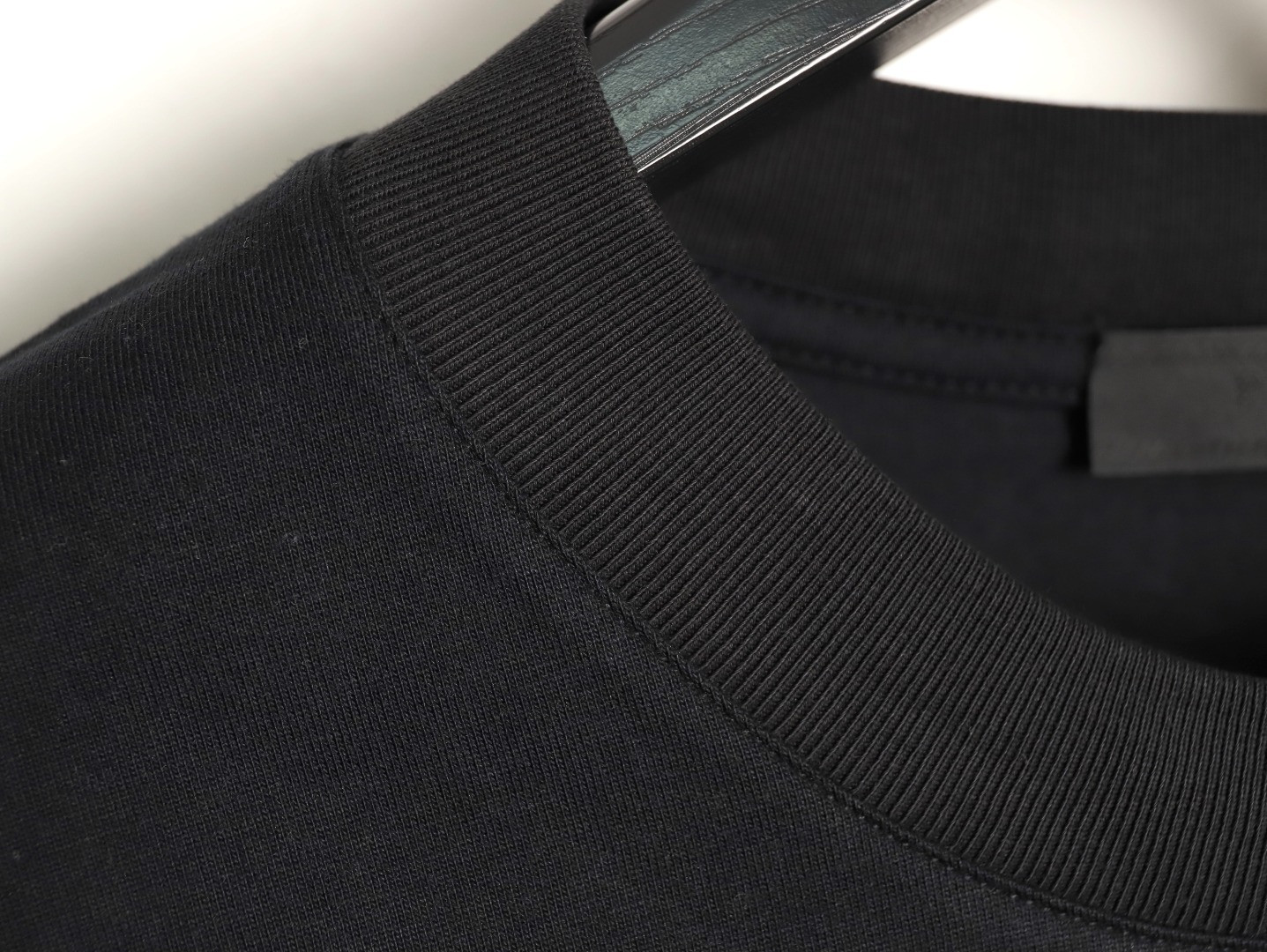 Pra*a long-sleeved t-shirt