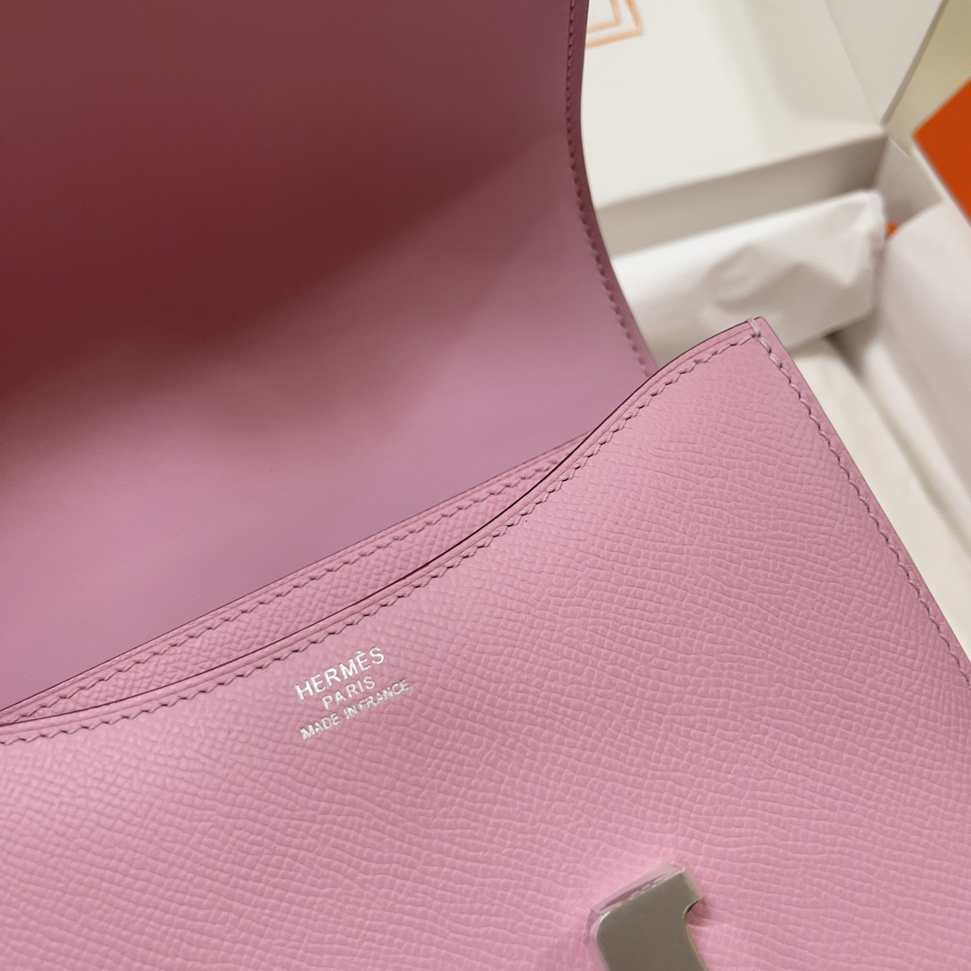 Hermès Constance 19 Epsom Silver Hardware 7.25" x 6.25" x 2.25"
