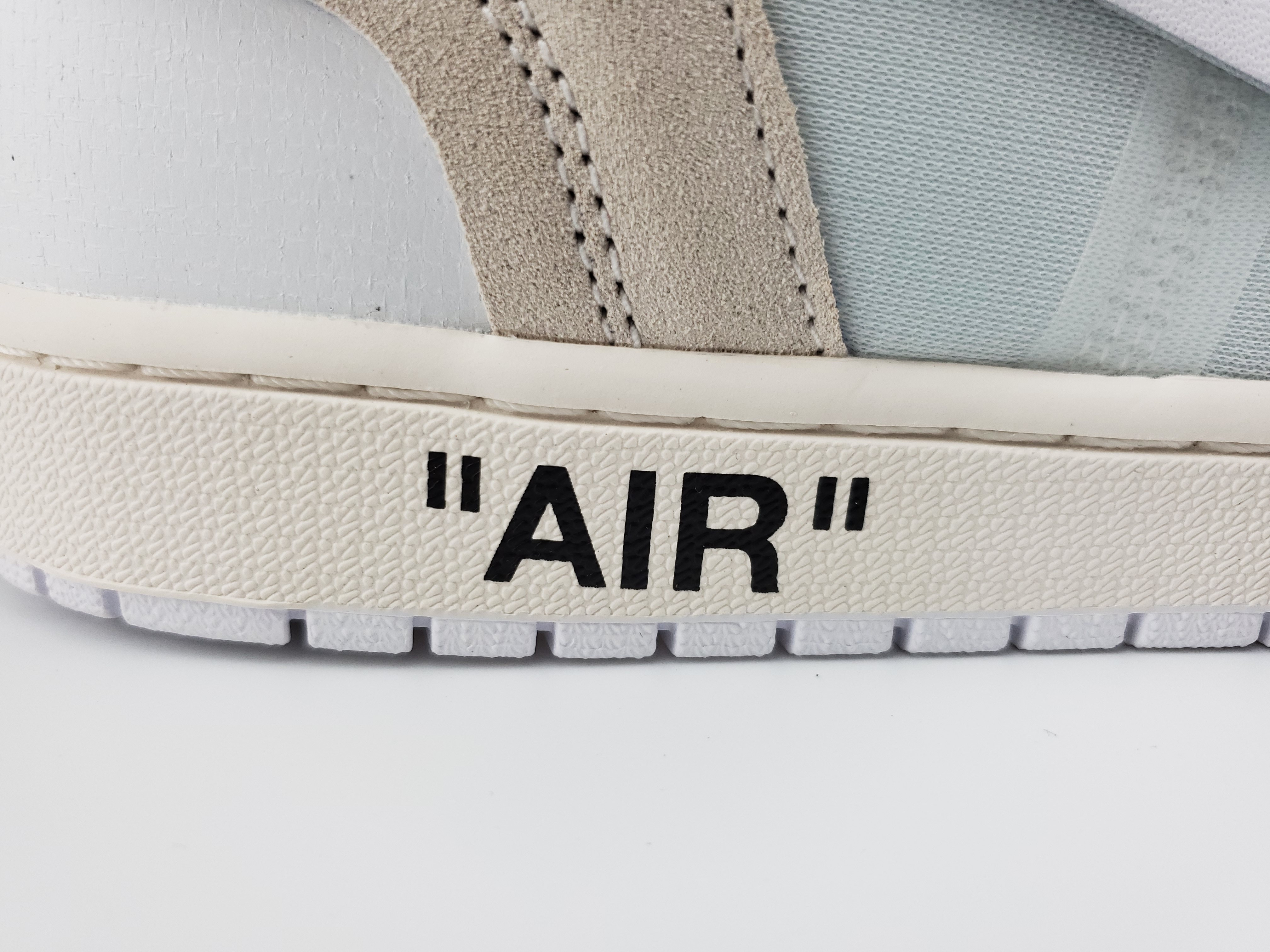 Jordan 1 Retro High Off-White White