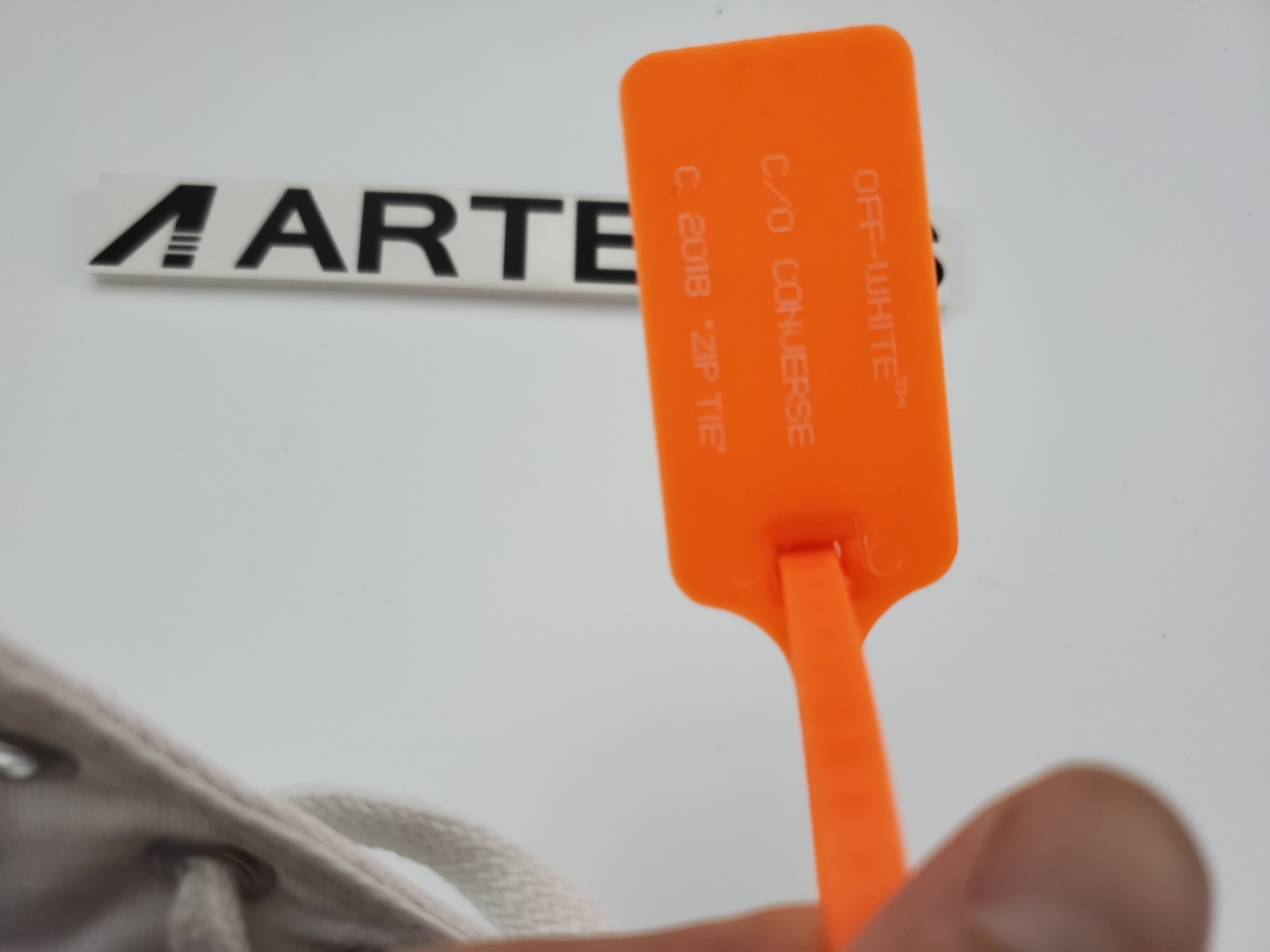 Converse Chuck Taylor All-Star 70s Hi Off-White