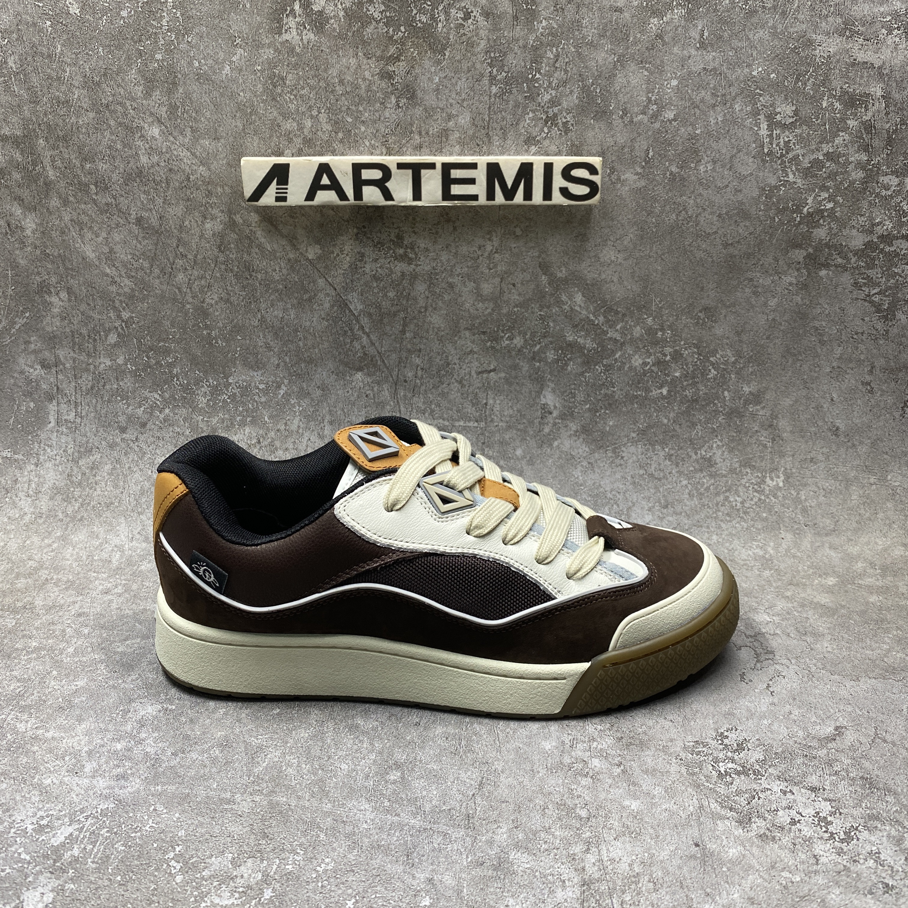 D*or b713 cactus jack mocha white