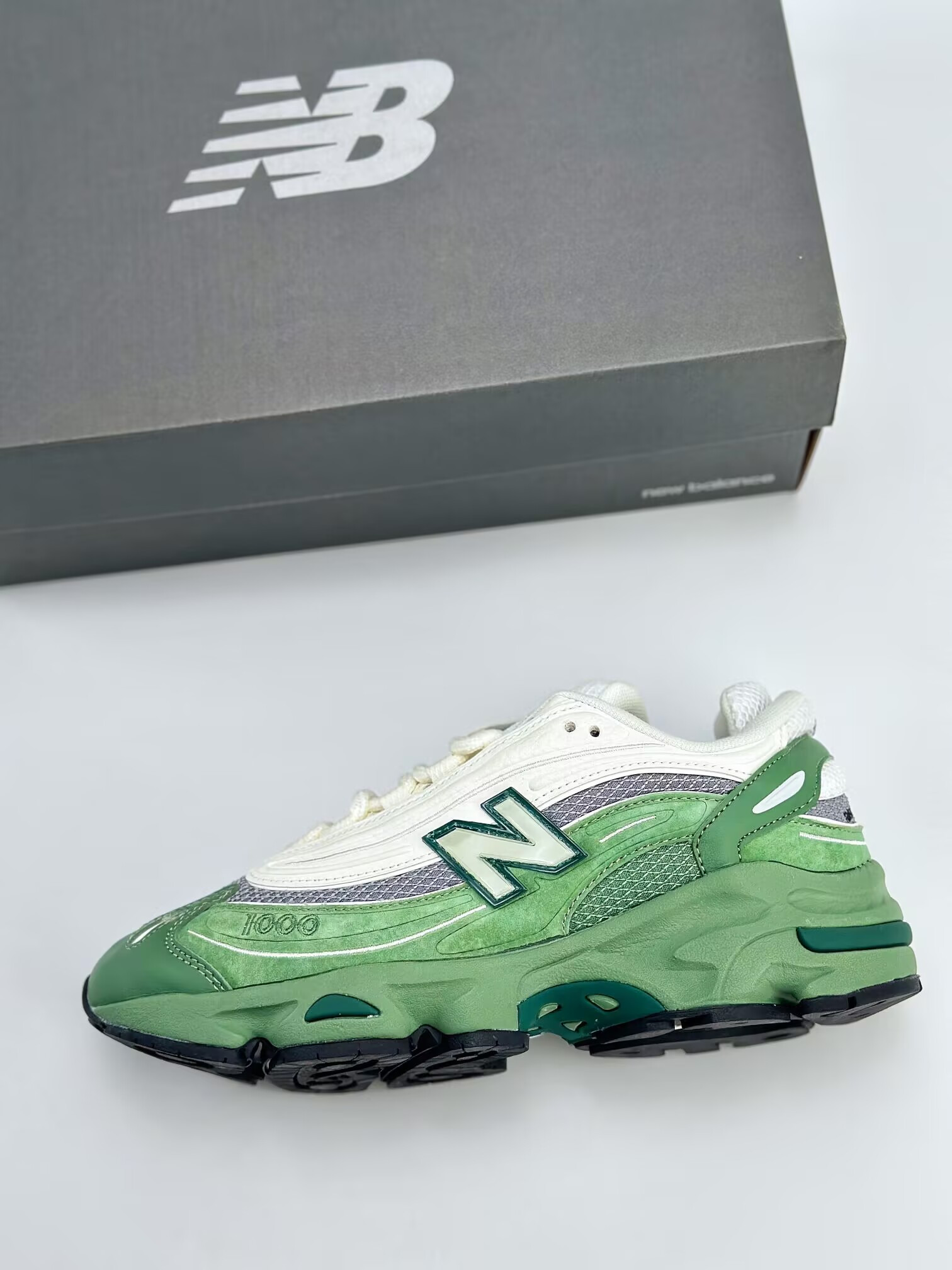 UA New Balance 1000 Green