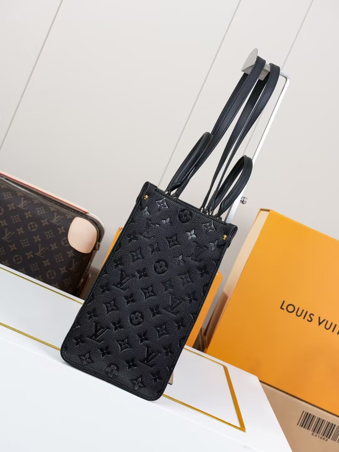 LV  OnTheGo MM M45595 35 x 27 x 14 cm