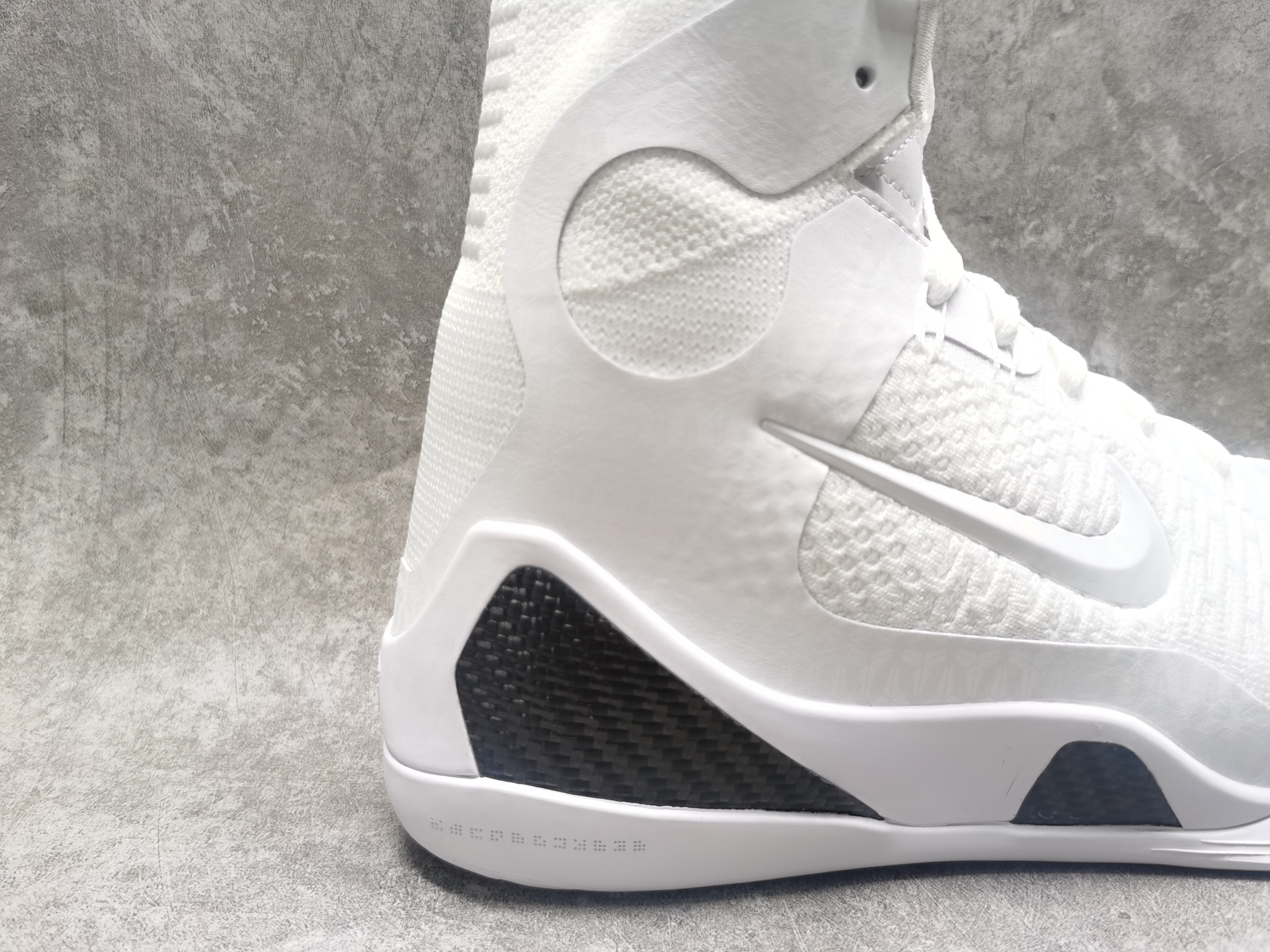 UA Nike Kobe 9 Elite Protro