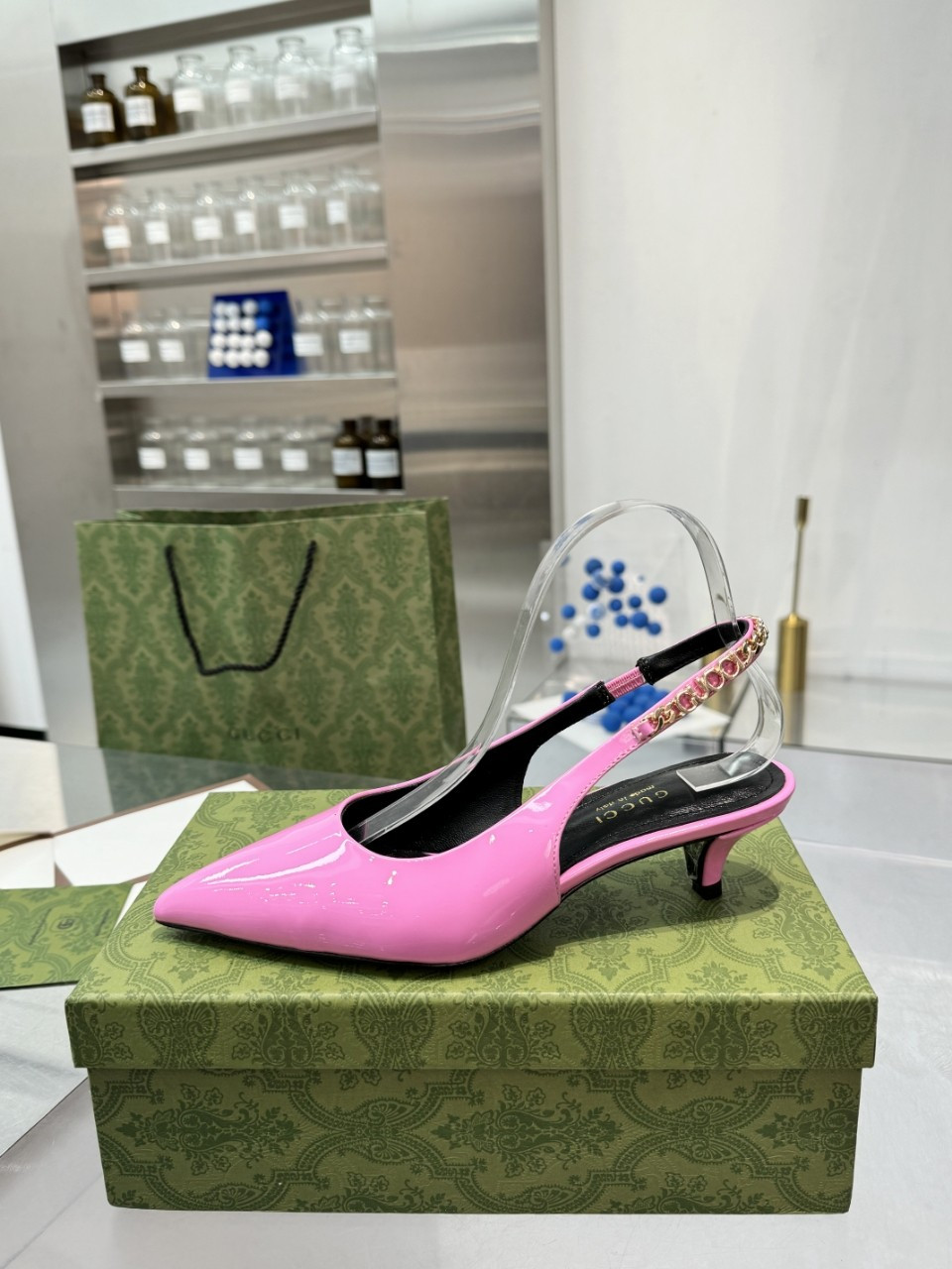 G*u*i signoria slingback pump mid-heel shoes