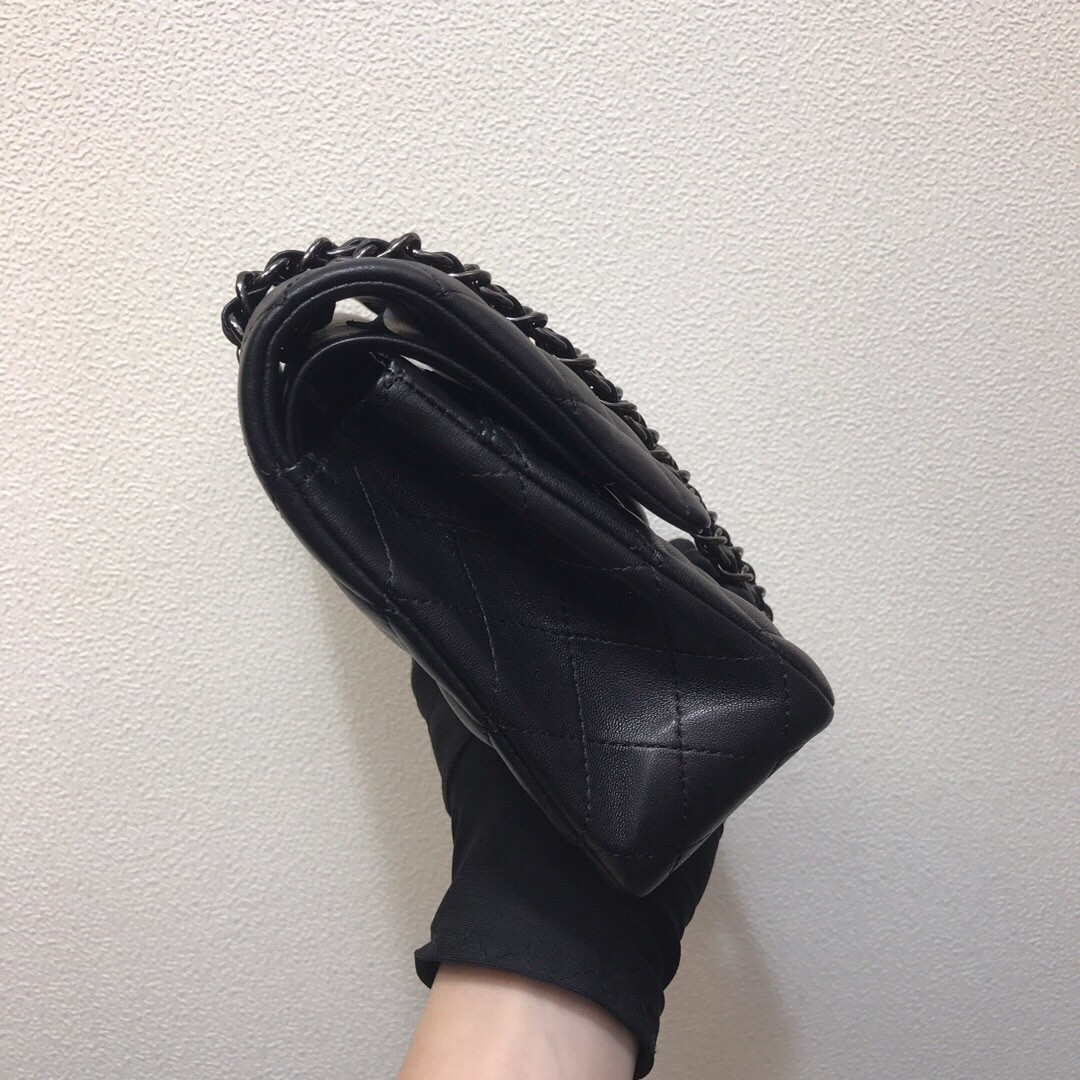 Ch*el crumpled calfskin quited double flap black  15.5x25.5x6.5cm