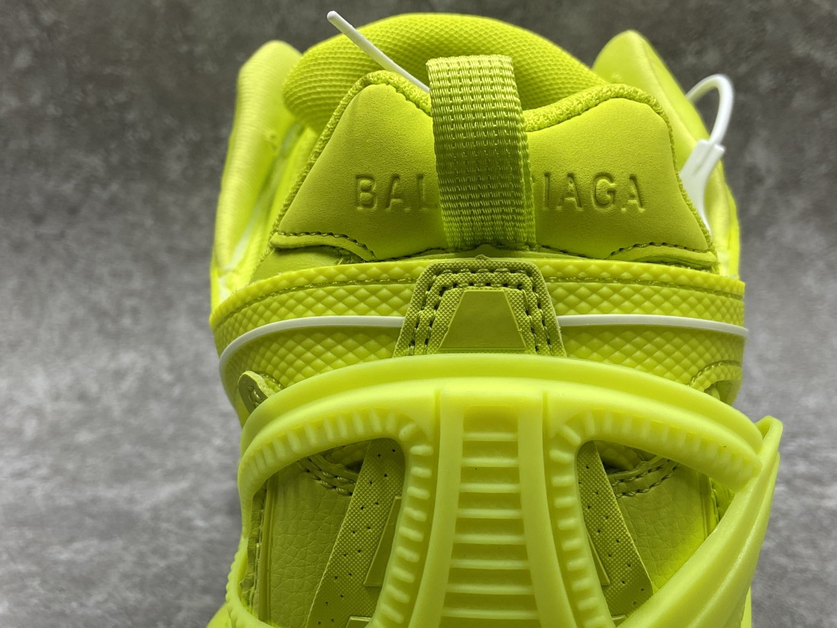 Balenciga Track 5.0 Fluorescent Green