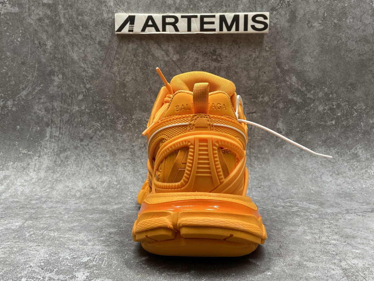 Balenciga Track 5.0 Fluorescent Orange