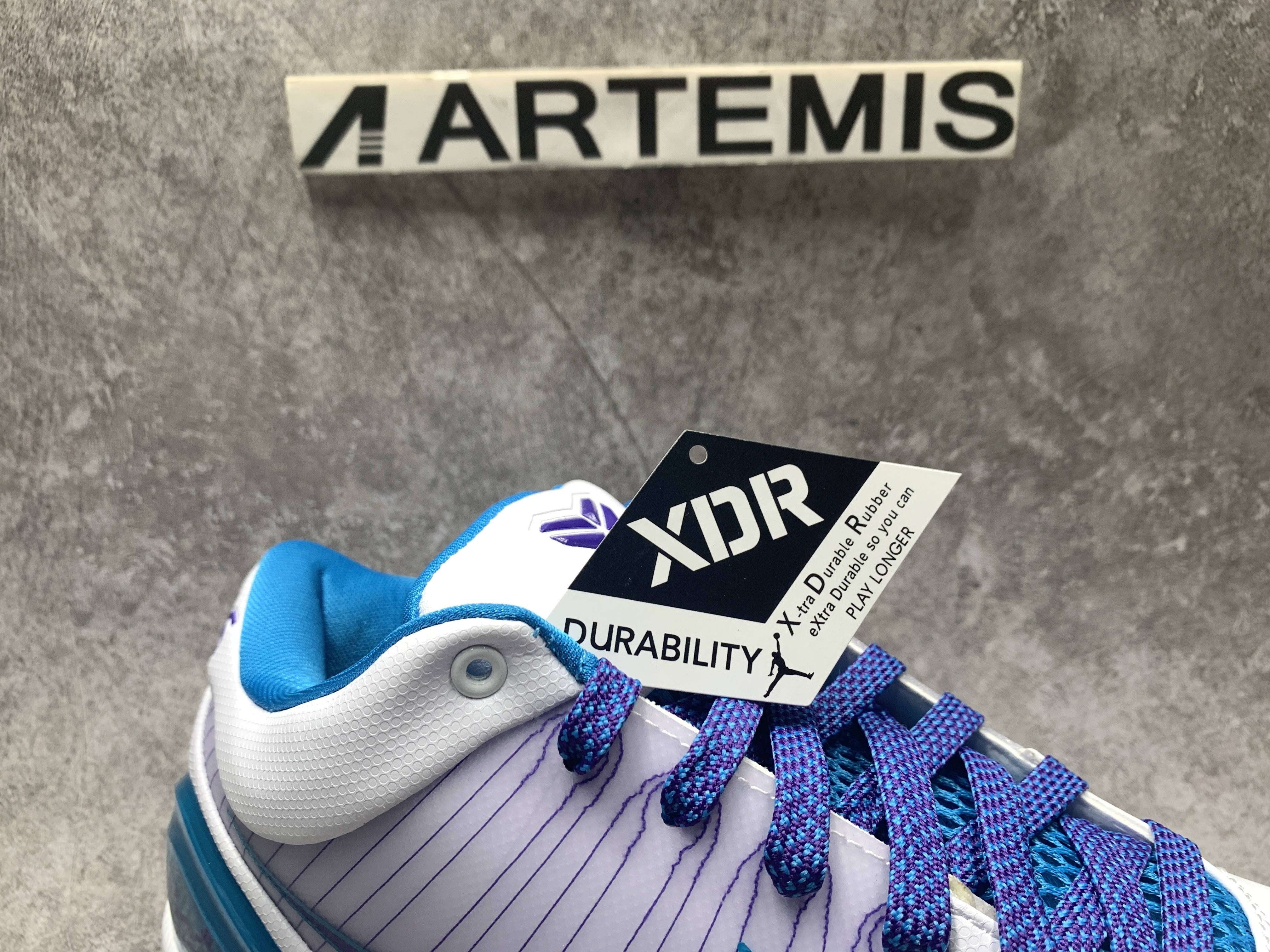 Nike Kobe 4 Protro Draft Day Hornets