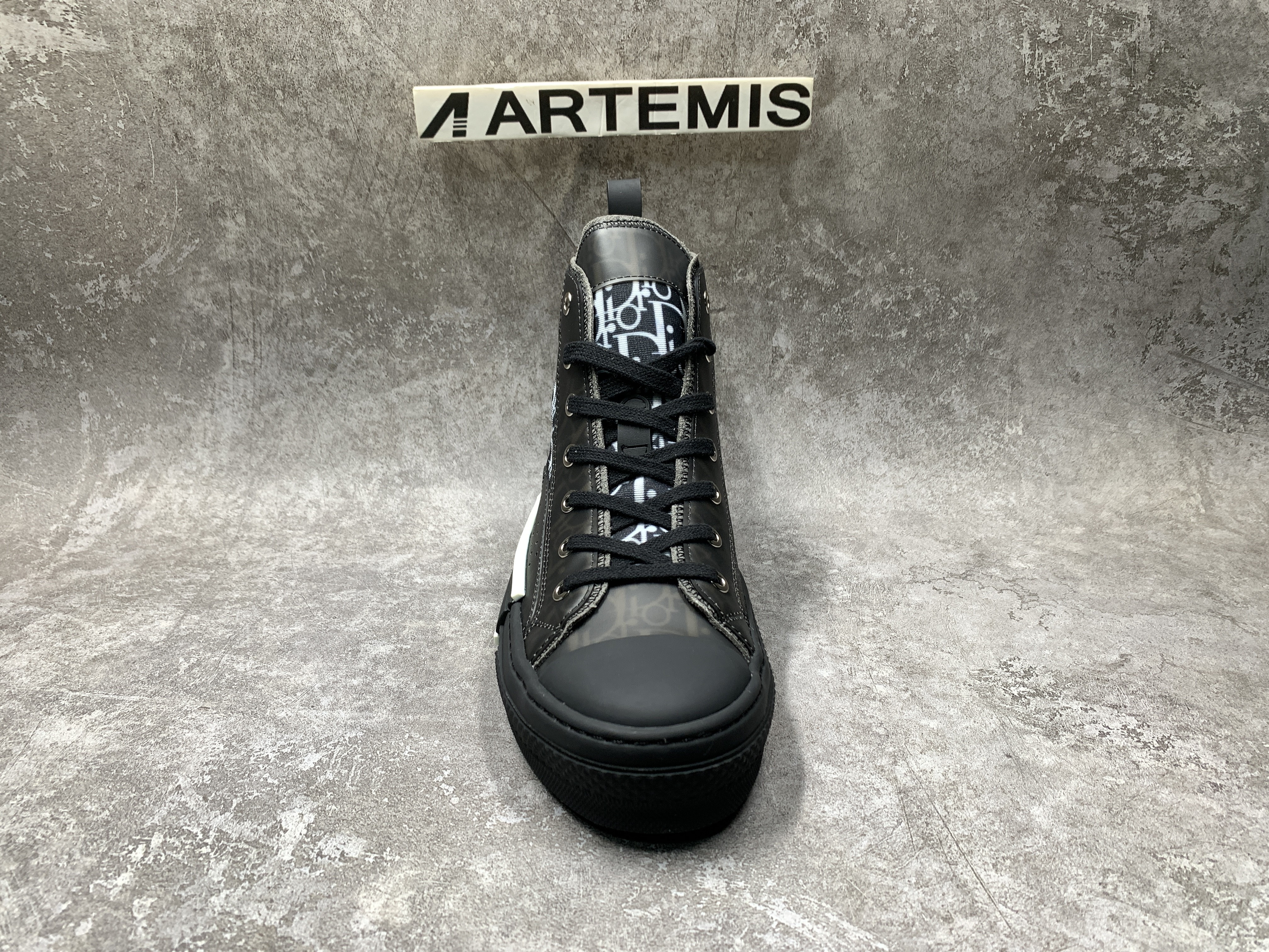 D*or b23 high blue black