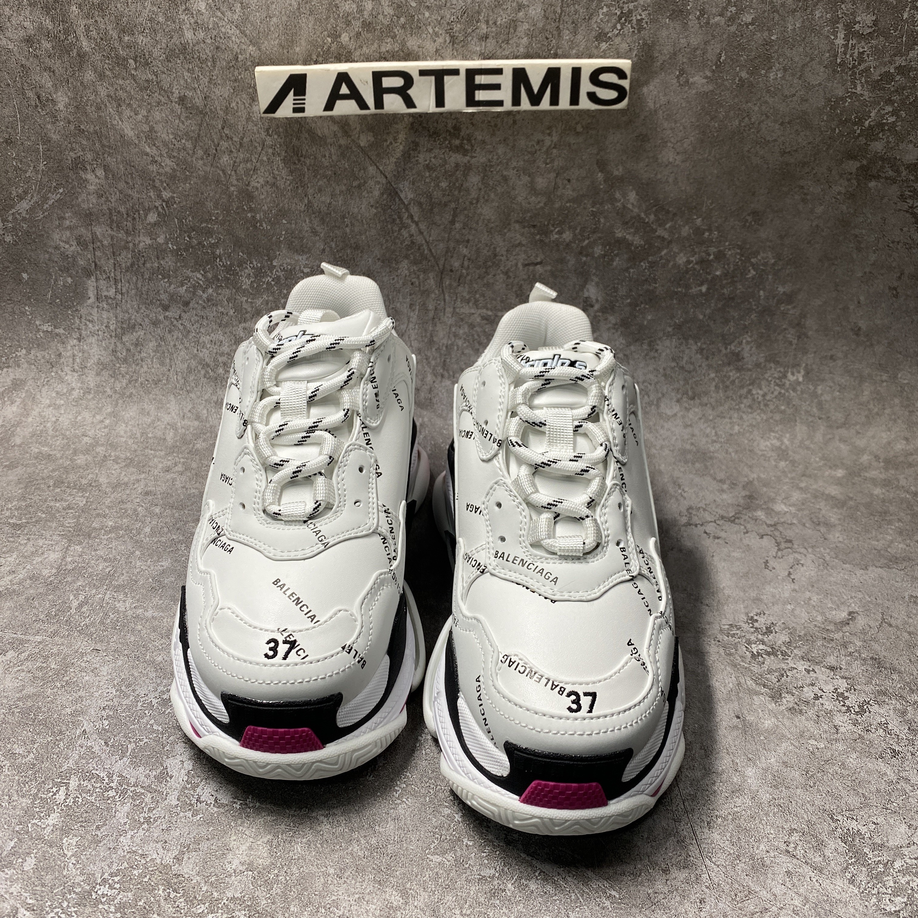 Balenciga All Over Logo Triple S Pink Black