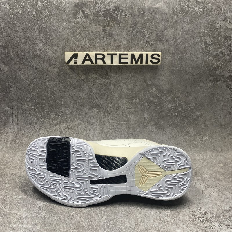 Off-White x Nike Kobe 5 custom by Mamba Concepts