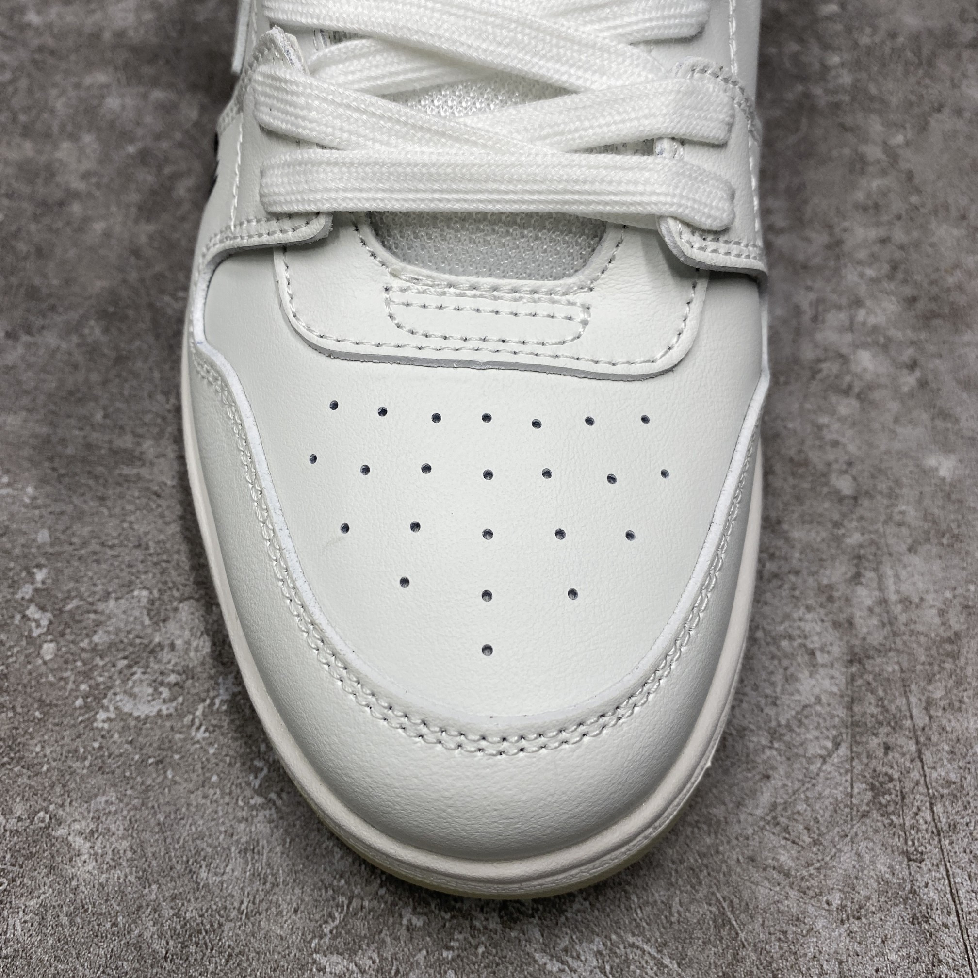 OFF-WHITE Out Of Office Leisure Sneakers Black White