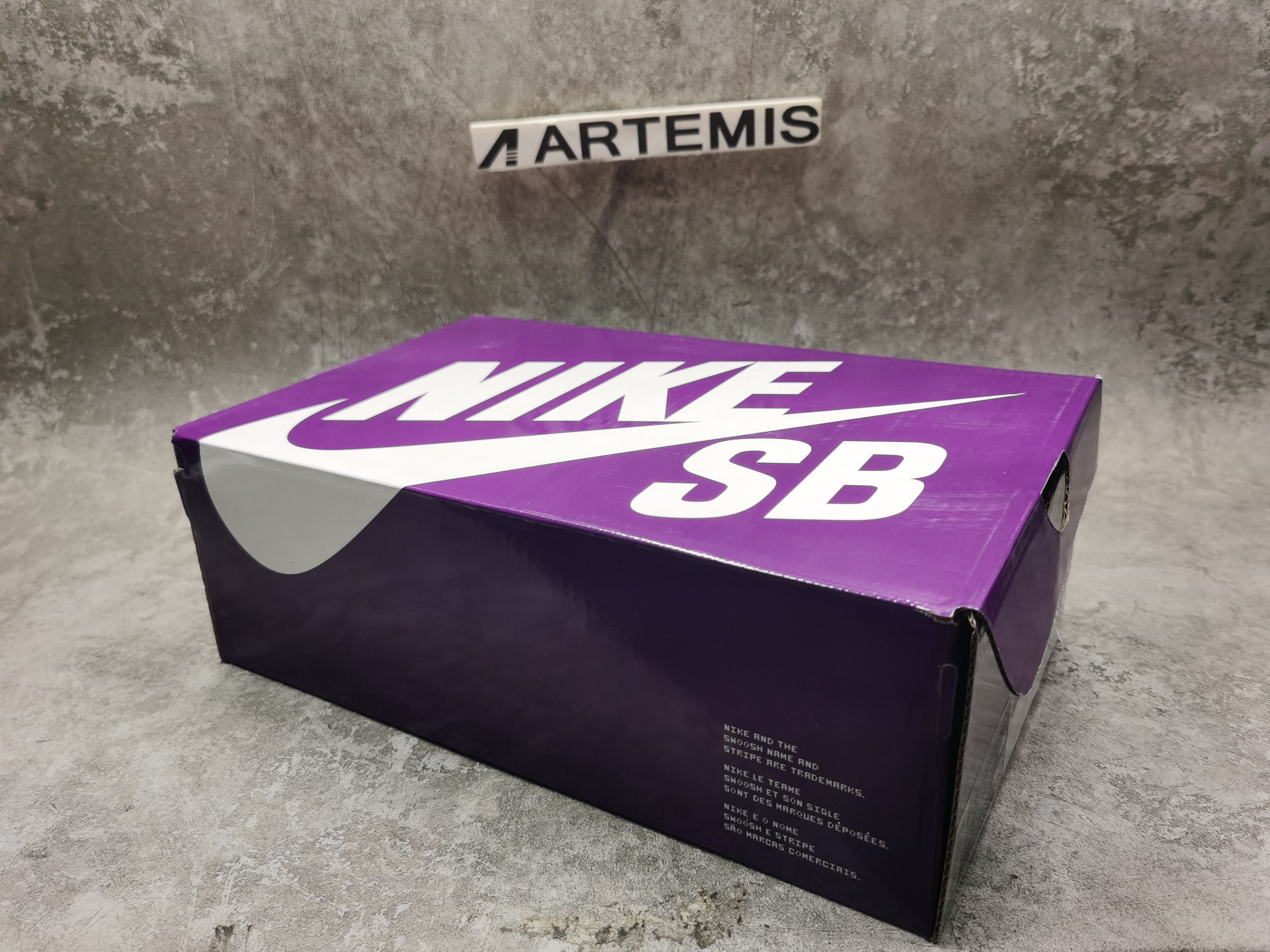 Nike SB Dunk Low Mummy