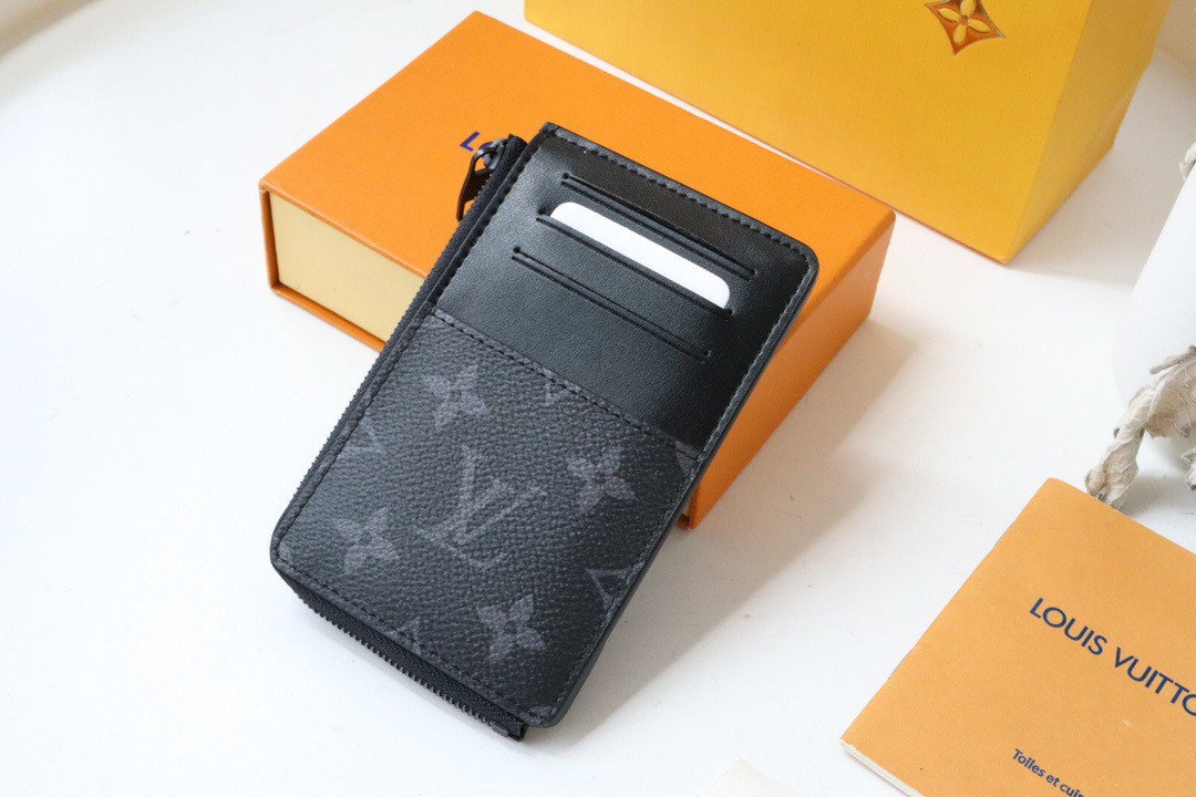 LV MULTI CARD HOLDER TRUNK M80556