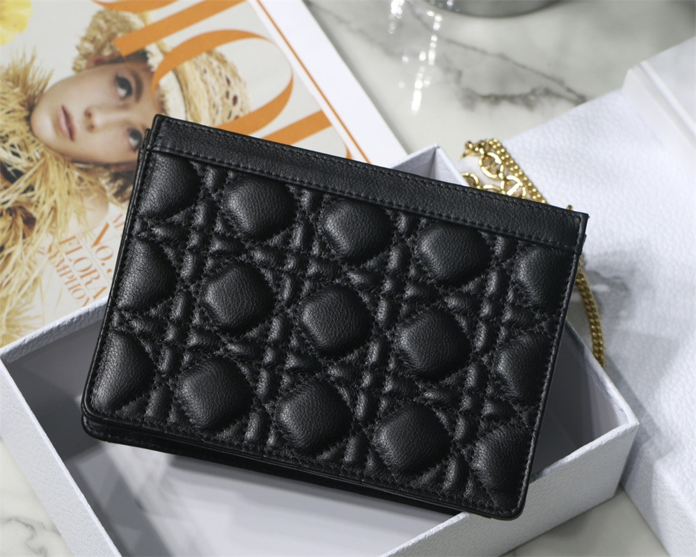 d*or caro zipped pouch with chain black S*pple cannage calfskin 19 x 14 x 4.5 cm