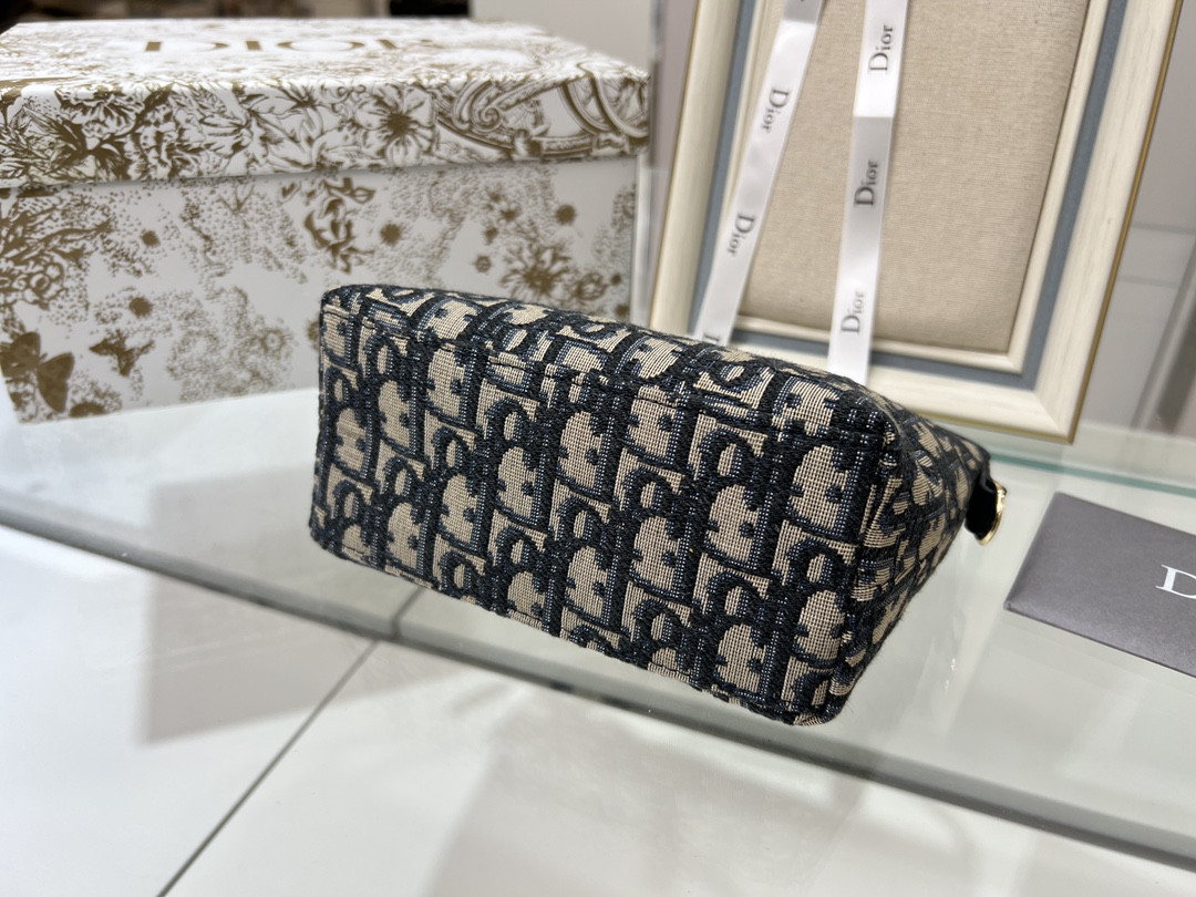 D*or travel nomad pouch blue D*or oblique jacquard