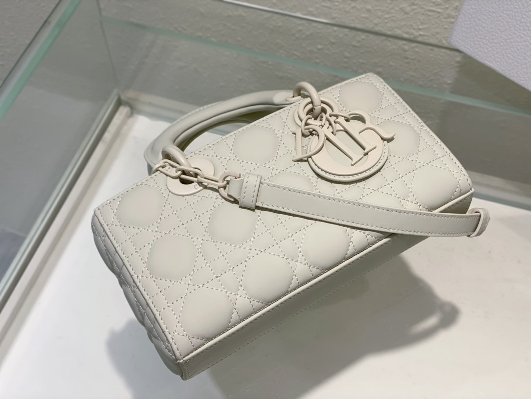 D*or small lady d-joy bag ultramatte white cannage calfskin