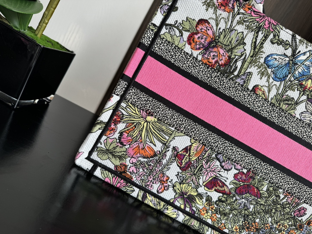 medium D*or book tote white multicolor mexico millefiori embroidery 14 x 11 x 6.5 inches