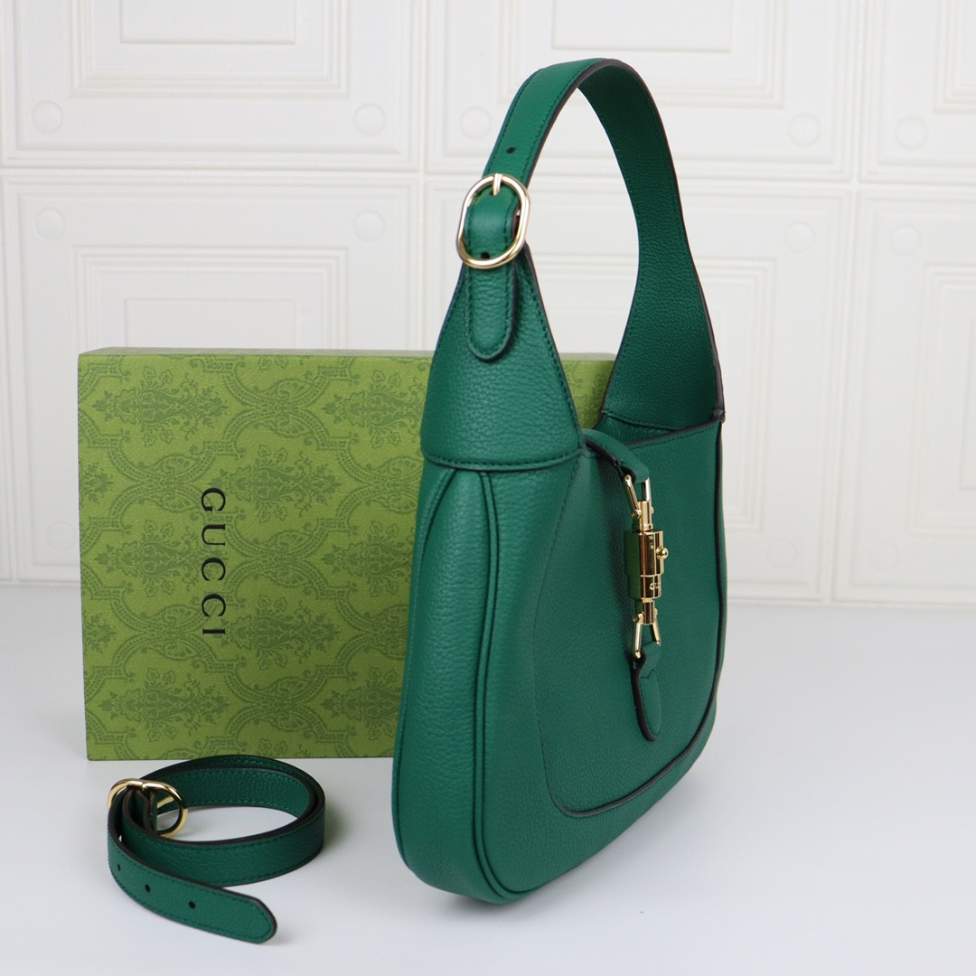 G*u*i jackie small shoulder bag green 10.8"w x 7.5"h x 1.6"d