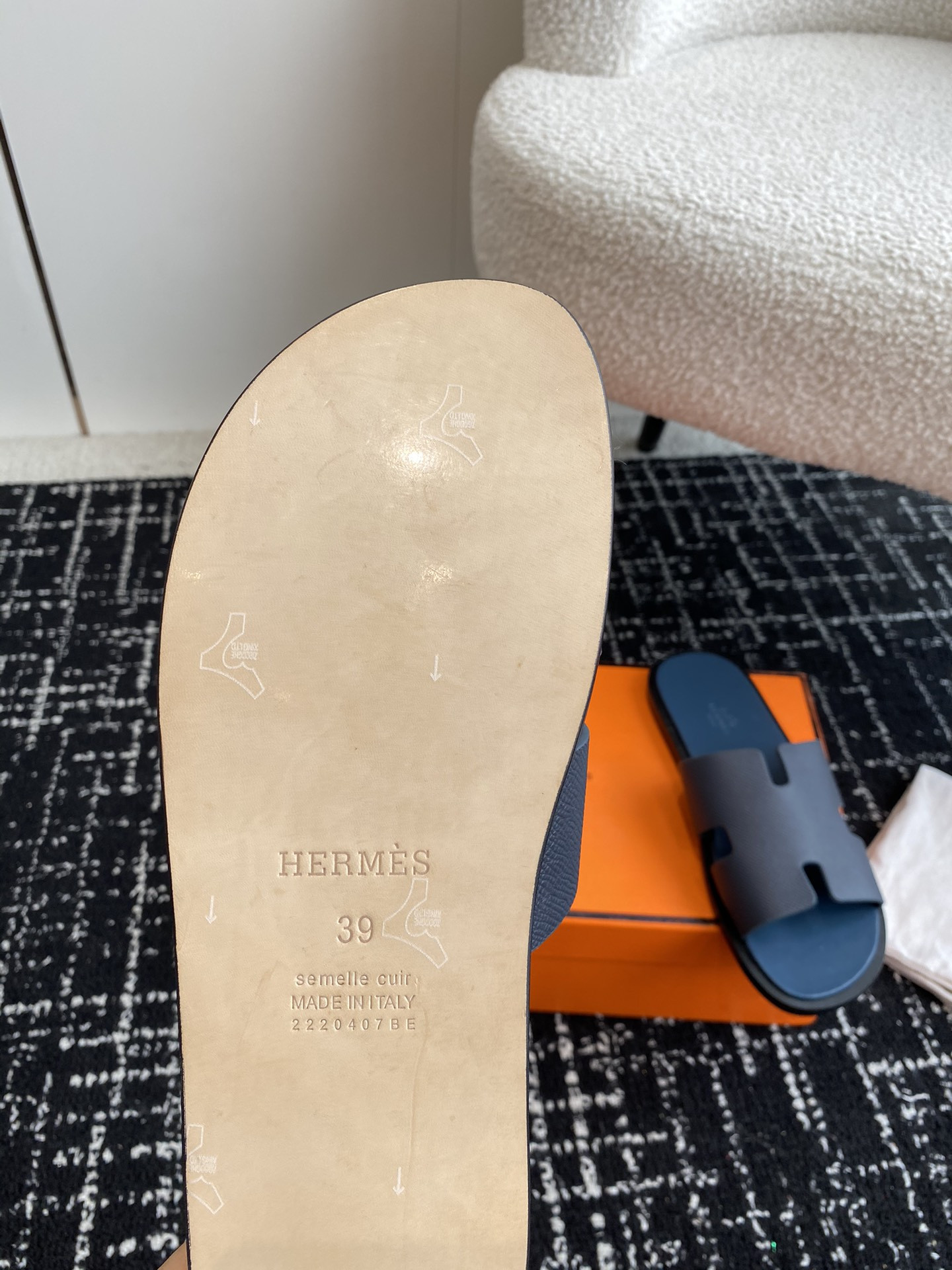 UA Hermès Izmir sandal