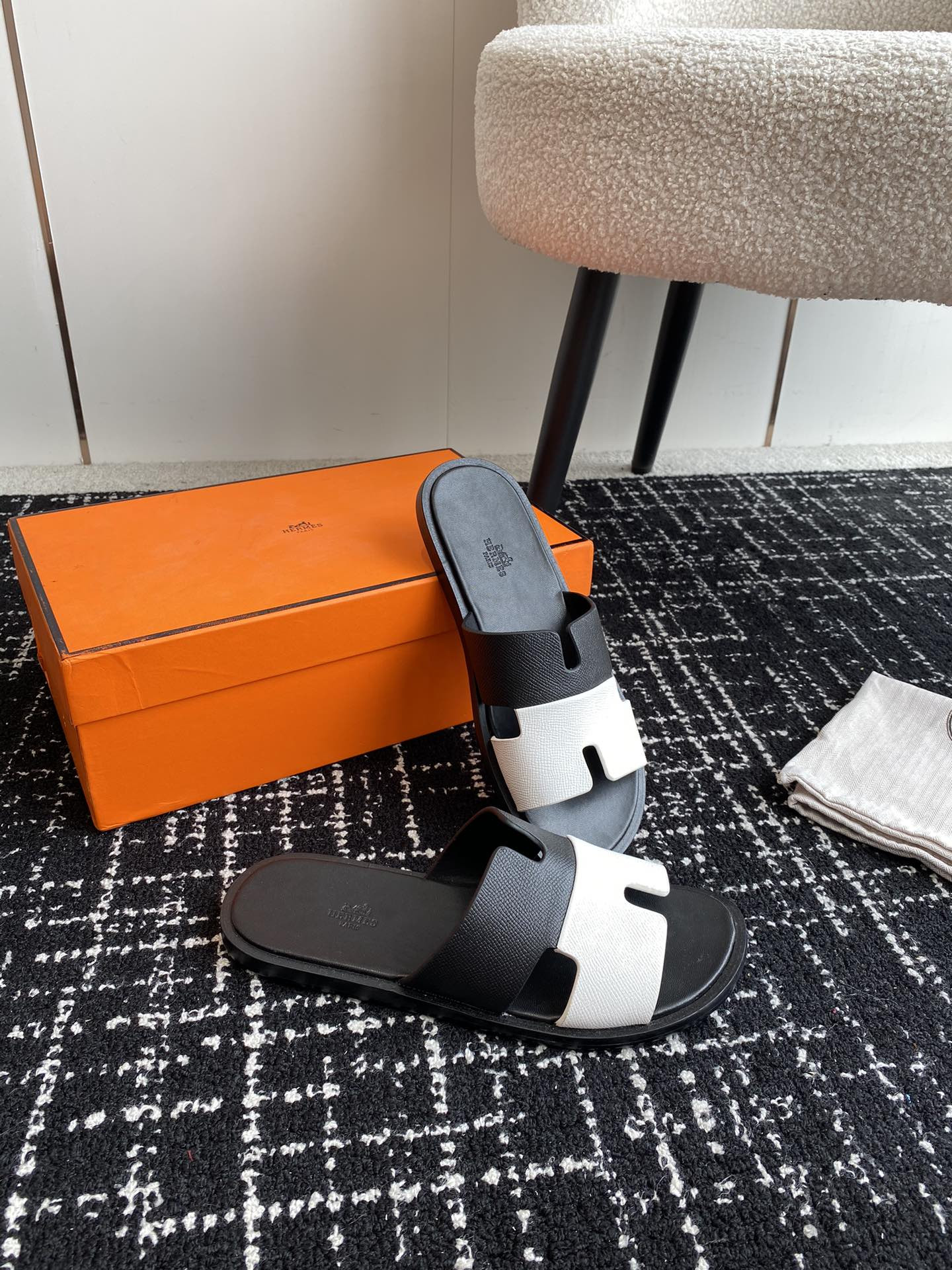 UA Hermès Izmir sandal