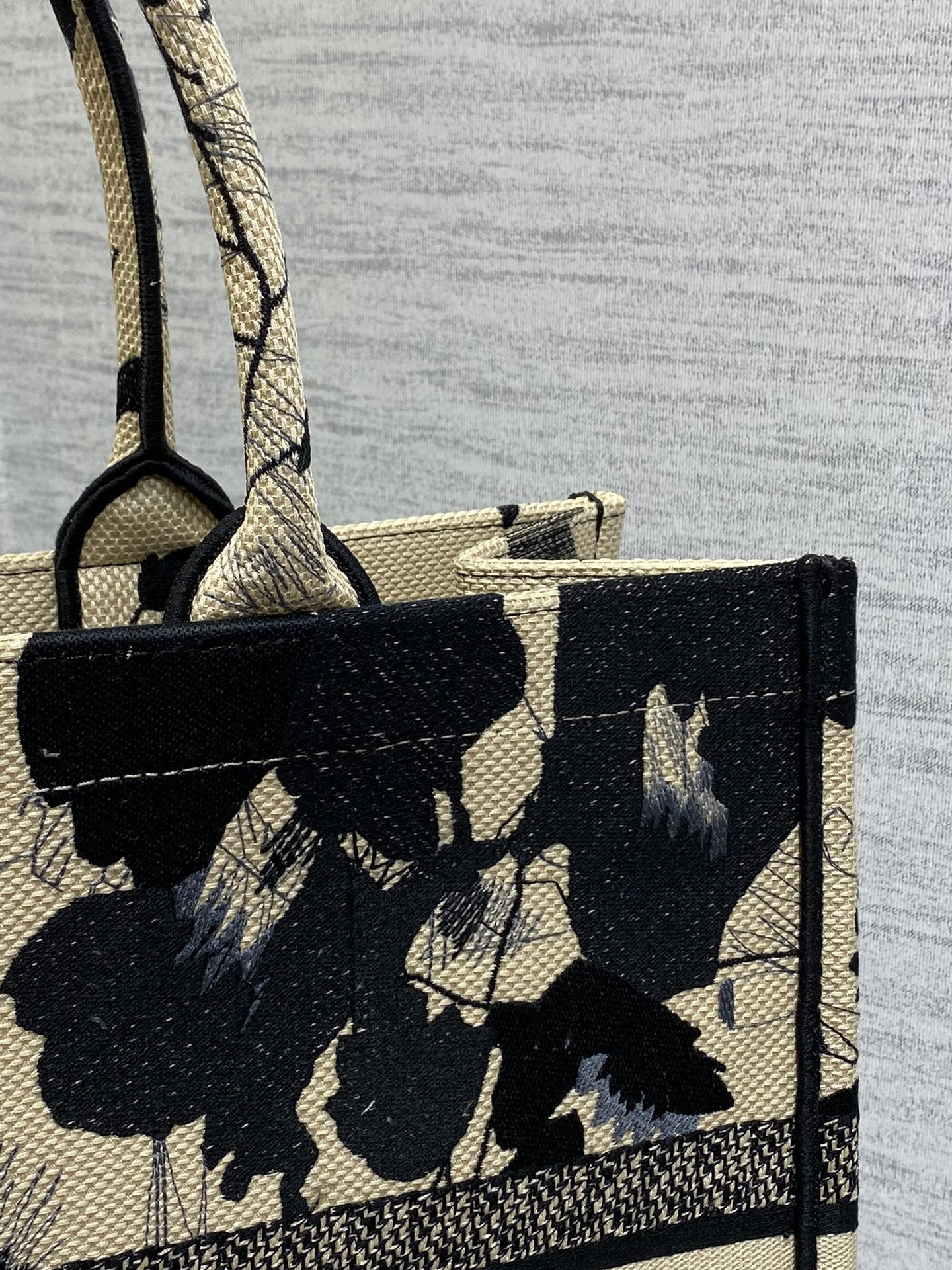 D*or tote 42 x 18 x 35cm