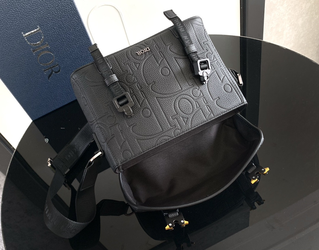 D*or hit the road messenger bag with flap black D*or gravity leather and black grained calfskin 24 x 18 x 8 cm