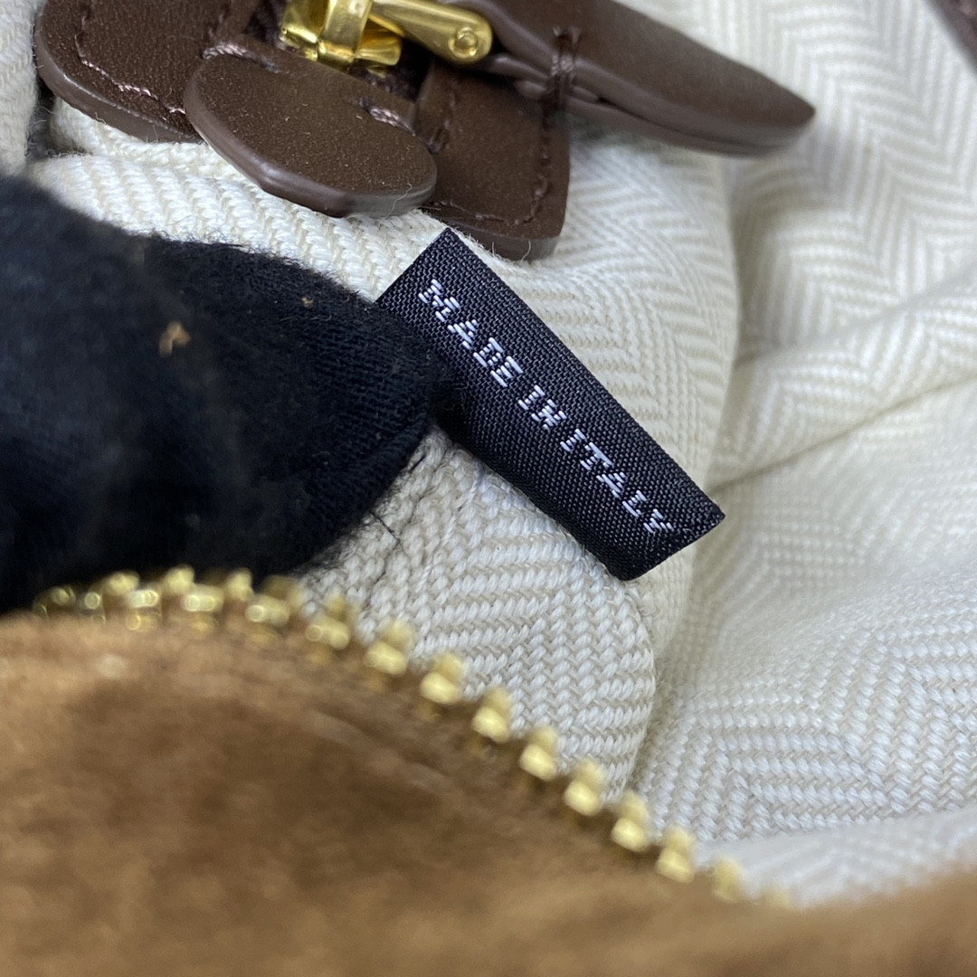 Miu Miu Arcadie padded suede top-handle bag 22X10.5X7.5cm