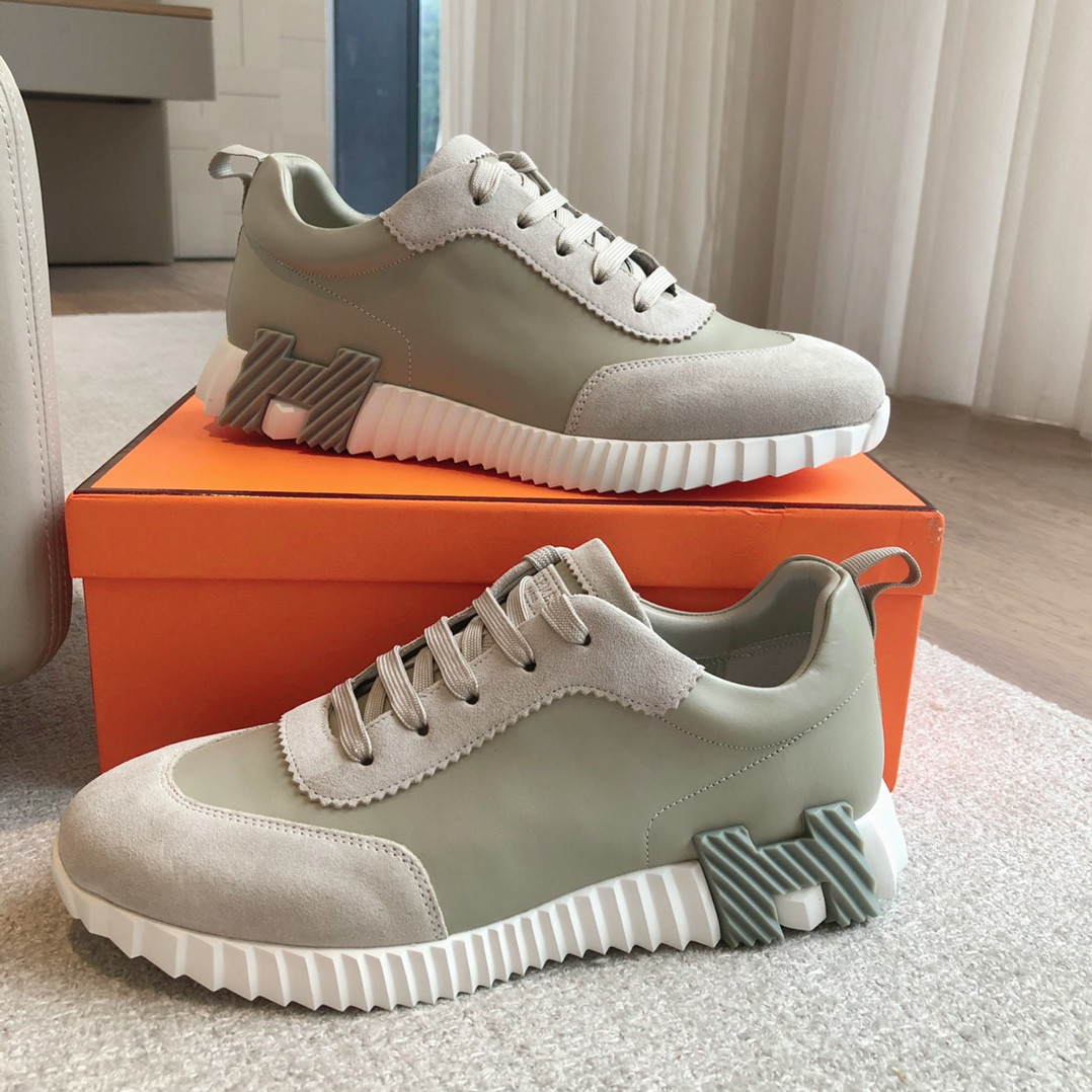 UA Hermès Bouncing Sneaker