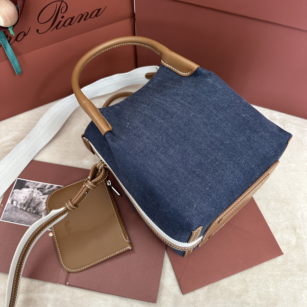 L**o p*ana small bale cotton bag 20x18x17cm