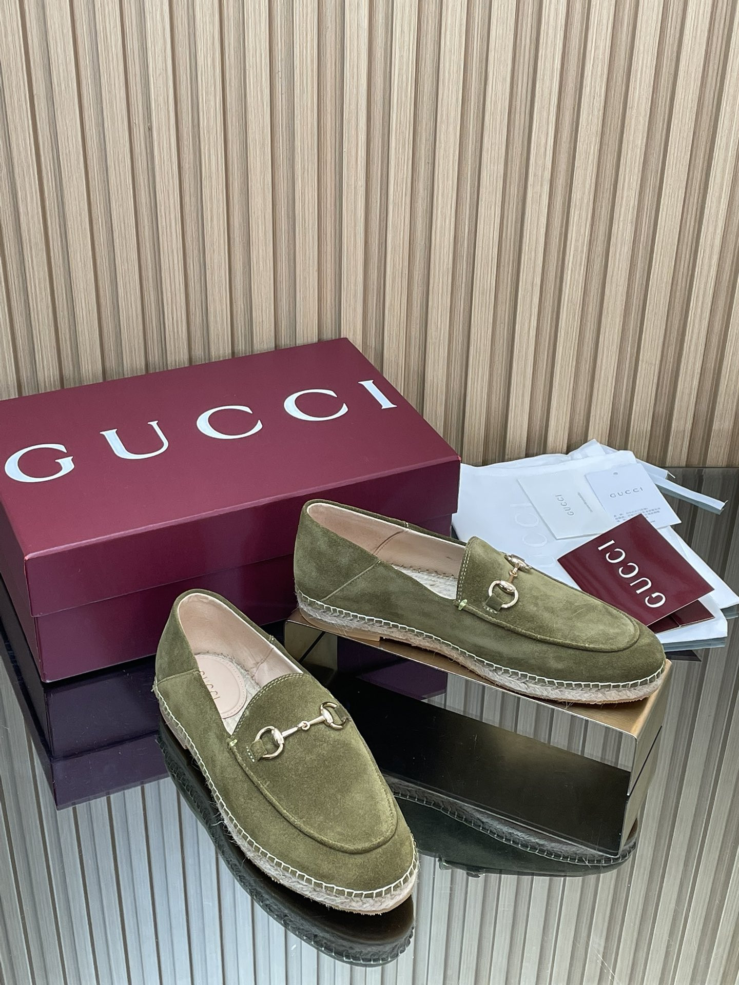 ua G*u*i espadrille with horsebit