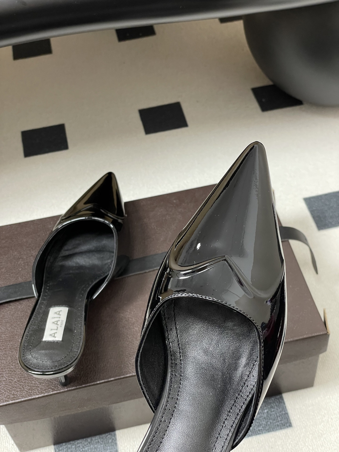 UA Alaïa Le Cœur 3D Mules 6.5cm Heel